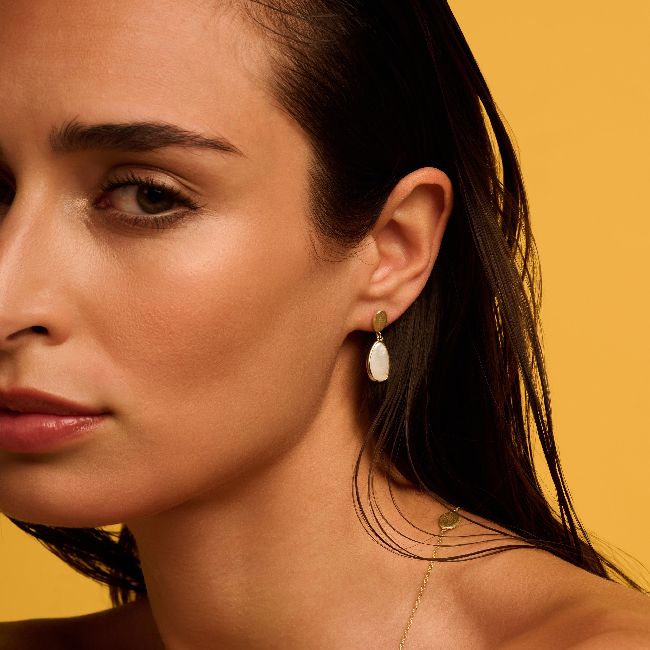 925 Sterling Zilveren Oorbellen voor Dames met Parelmoer – Organic Flow